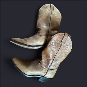 Vintage brown leather cowgirl boots